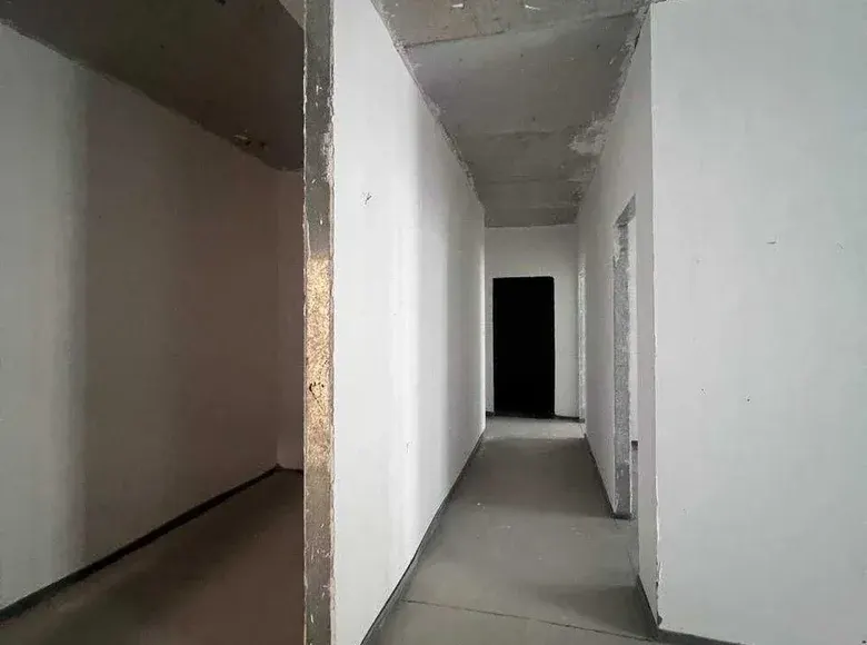 Sotiladi 3 xonali kvartira, 98 m², 6/9 qavat — Bektemir tumani