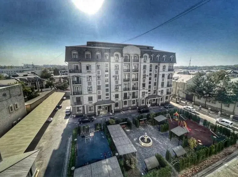 Сотилади 5 хонали квартира, 151 м², 6/6 қават — Мирзо Улуғбек тумани