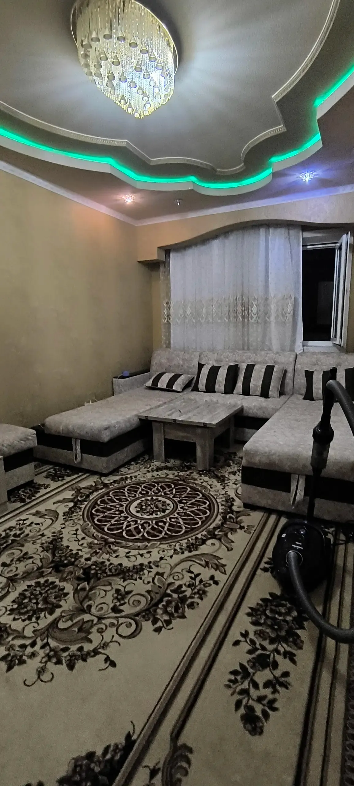 Продаётся 3-комнатная квартира, 70 м², 4/5 этаж — Ташкентский район