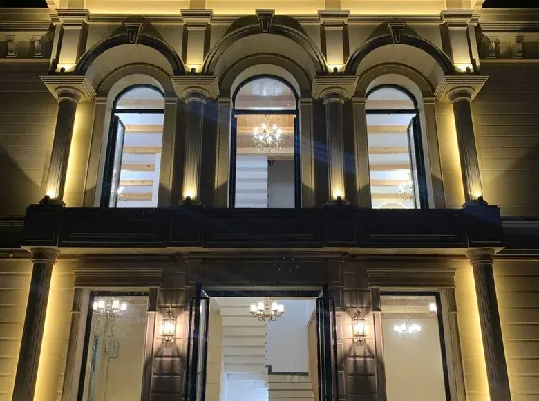 Сотилади тижорат биноси, 1700 м², 1/4 қават — Сергели тумани