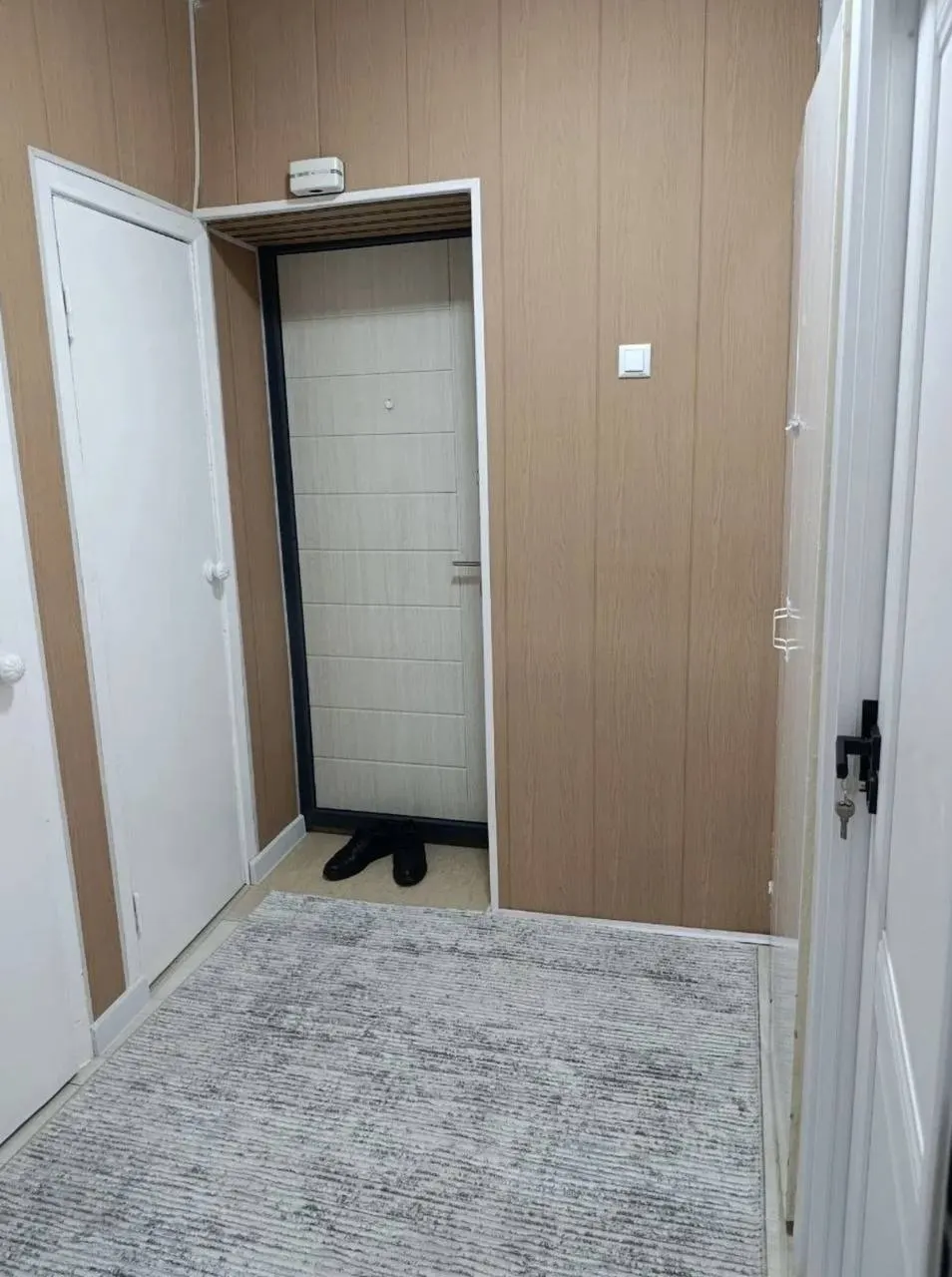 Sotiladi 2 xonali kvartira, 52 m², 3/4 qavat — Yangihayot tumani