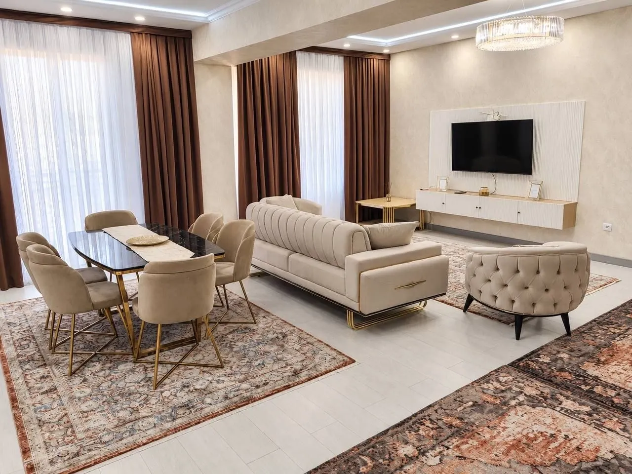 Сдаётся 3-комнатная квартира, 105 м², 6/12 этаж — Яккасарайский район
