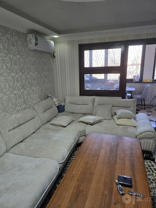 Продаётся 2-комнатная квартира, 52 м², 2/4 этаж — Мирзо-Улугбекский район