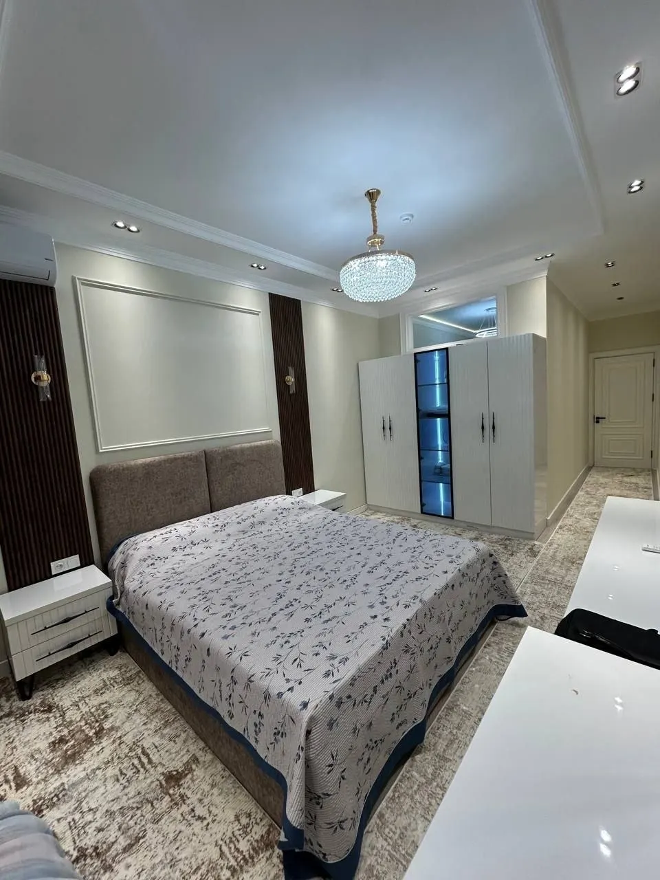 Сотилади 2 хонали квартира, 70 м², 8/12 қават — Шайхонтоҳур тумани