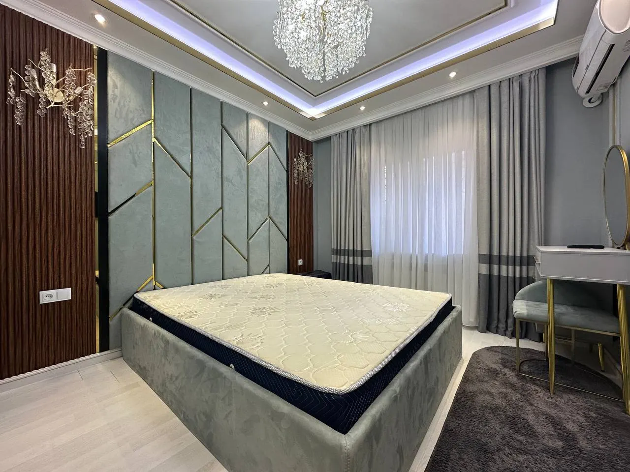 Сдаётся 2-комнатная квартира, 75 м², 2/5 этаж — Мирабадский район