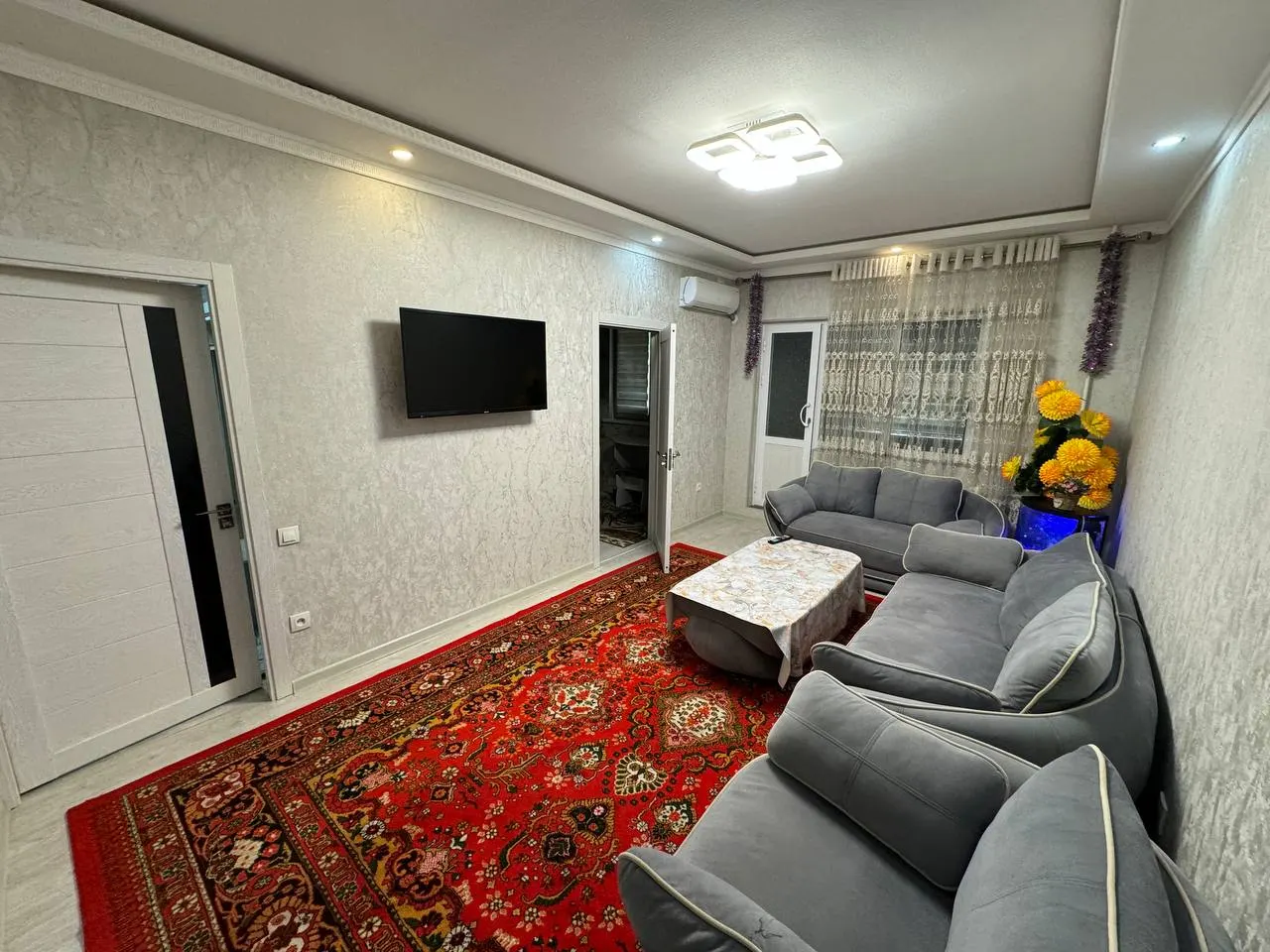 Сотилади 3 хонали квартира, 50 м², 1/4 қават — Чилонзор тумани