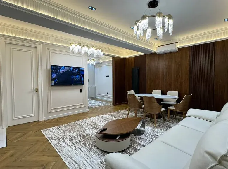 Sotiladi 4 xonali kvartira, 98 m², 9/12 qavat — Yunusobod tumani