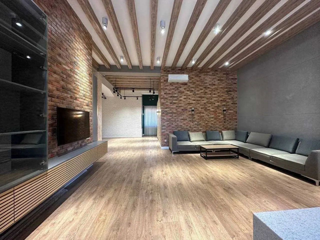 Сдаётся 3-комнатная квартира, 118 м², 7/12 этаж — Мирабадский район