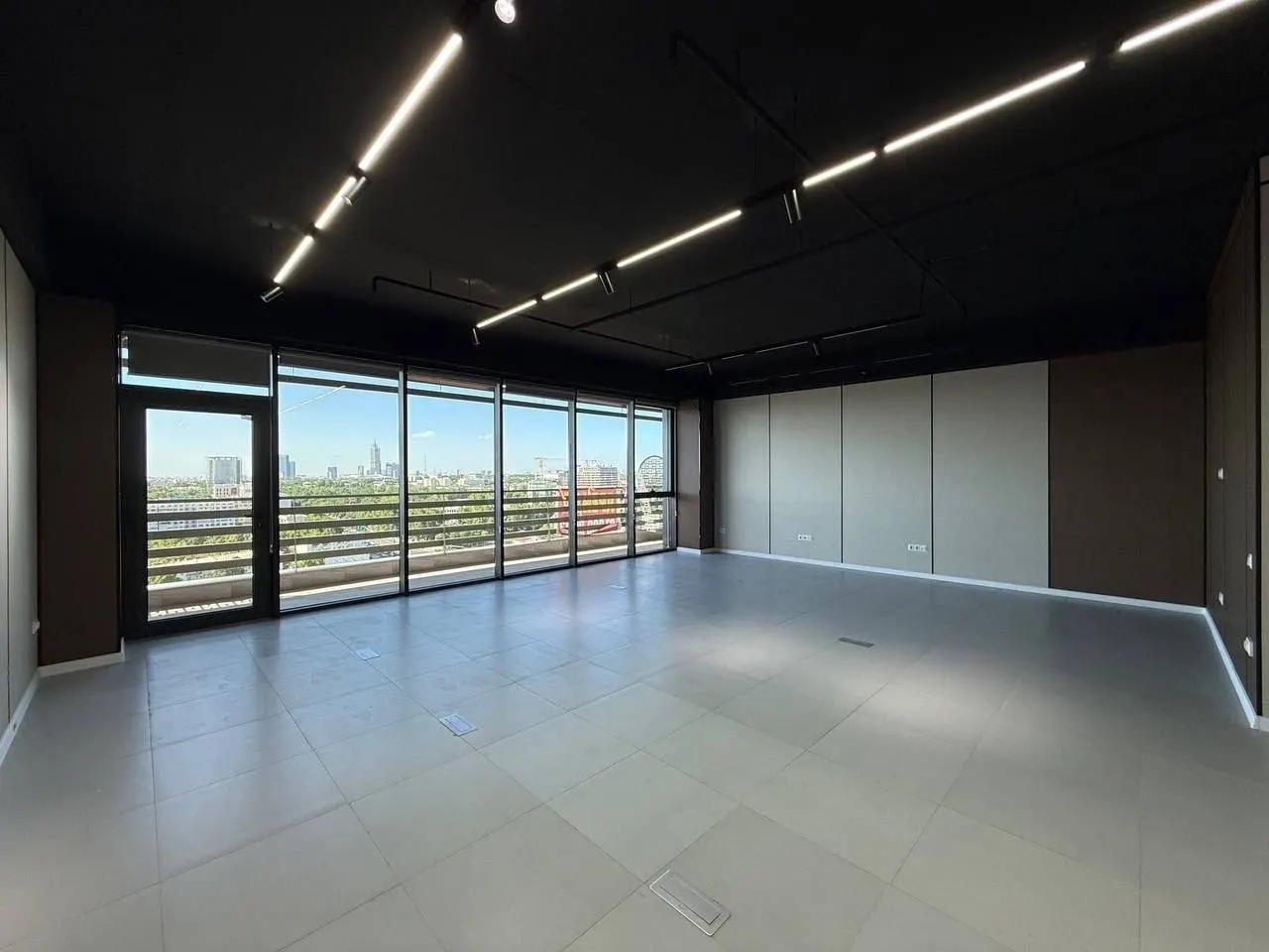 Сдаётся коммерческое помещение, 117 м², 17/17 этаж — Яккасарайский район