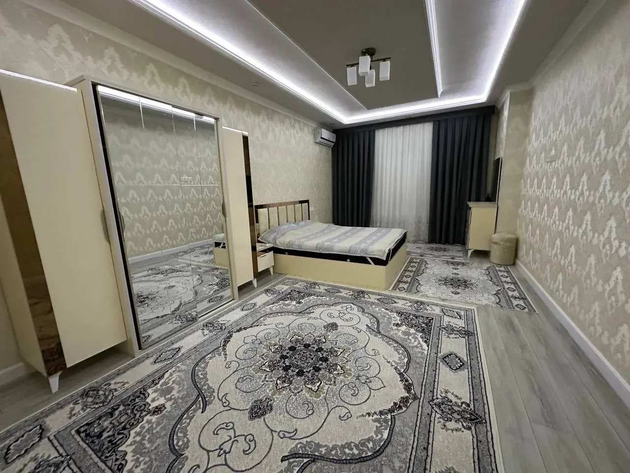 Сдаётся 2-комнатная квартира, 100 м², 4/9 этаж — Яккасарайский район