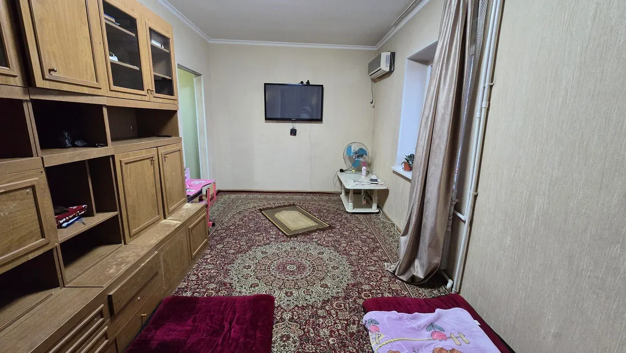 Сотилади 1 хонали квартира, 43 м², 4/5 қават — Мирзо Улуғбек тумани