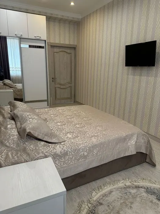 Ижарага берилади 2 хонали квартира, 73 м², 6/8 қават — Чилонзор тумани