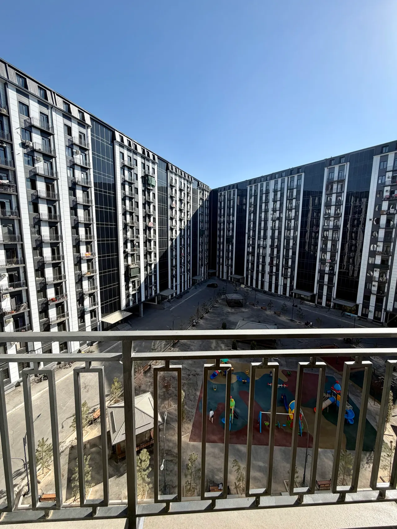 Продаётся 3-комнатная квартира, 53 м², 10/12 этаж — Сергелийский район