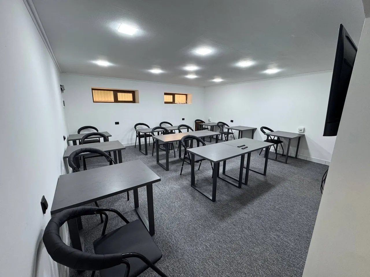 Ижарага берилади тижорат биноси, 85 м² — Бухоро шаҳри