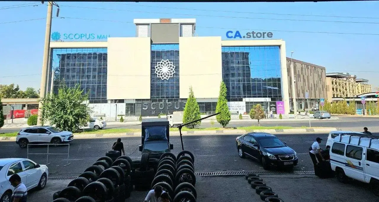 Продаётся коммерческое помещение, 21 м², -1/5 этаж — Учтепинский район