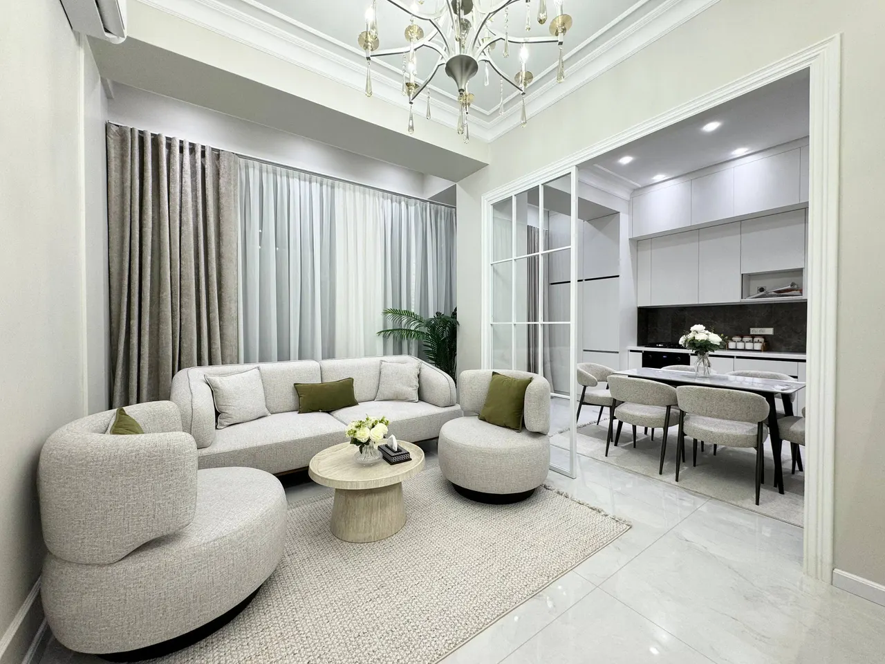 Sotiladi 3 xonali kvartira, 80 m², 8/10 qavat — Yakkasaroy tumani