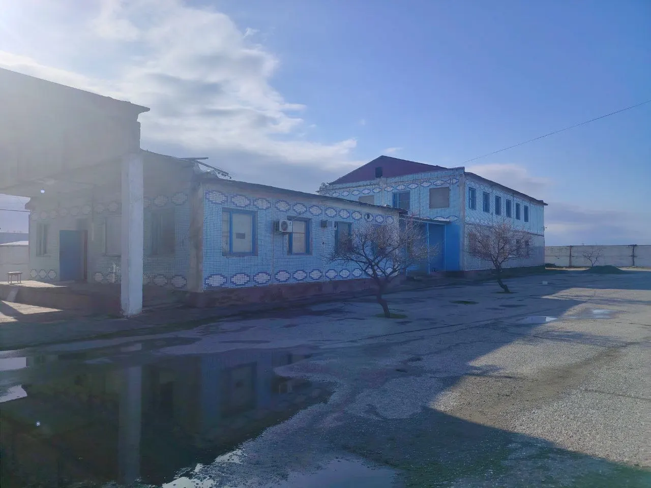 Сотилади тижорат биноси, 25000 м² — Янгиер шаҳри