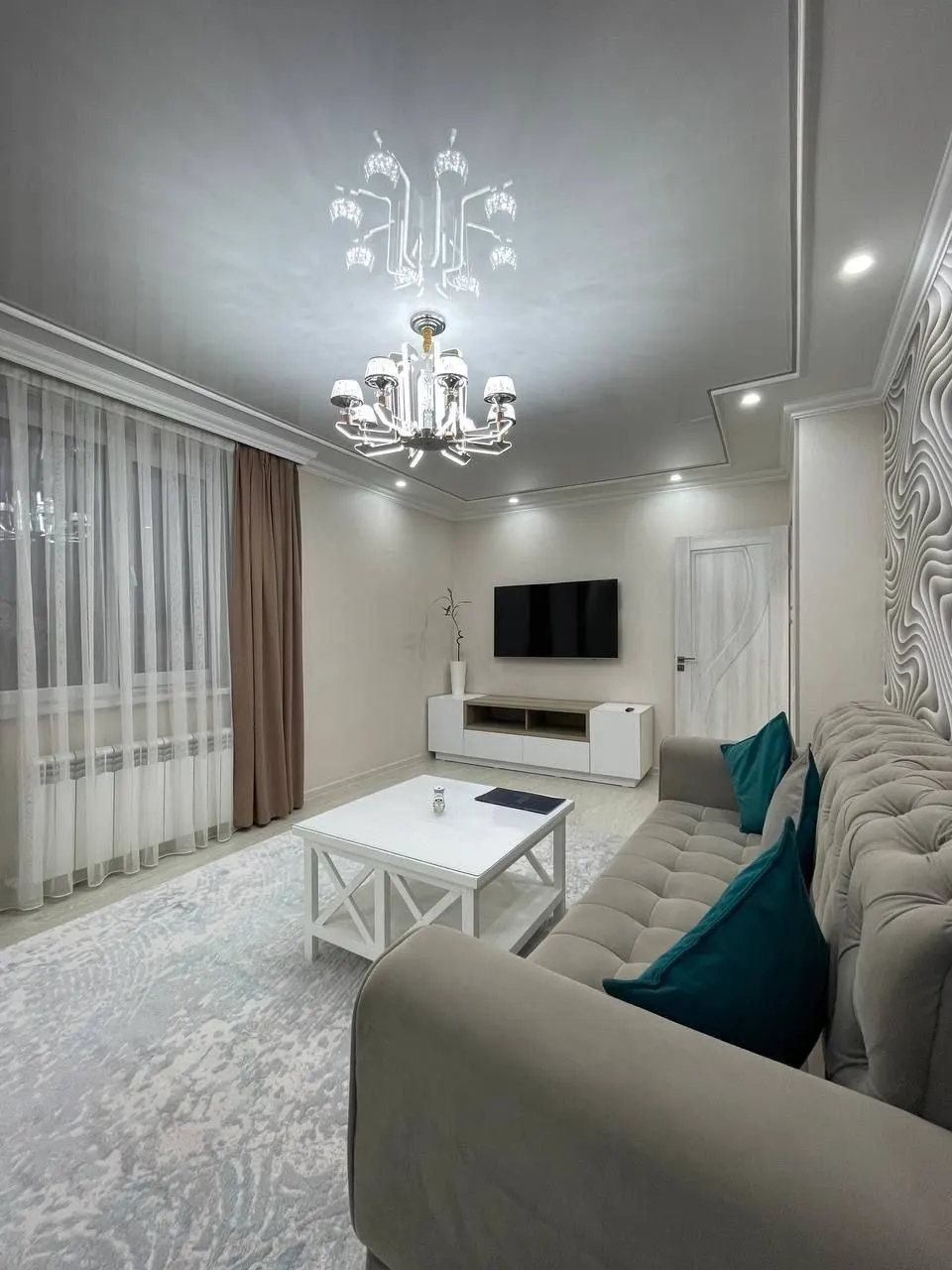 Ижарага берилади 3 хонали квартира, 78 м², 3/3 қават — Яккасарой тумани
