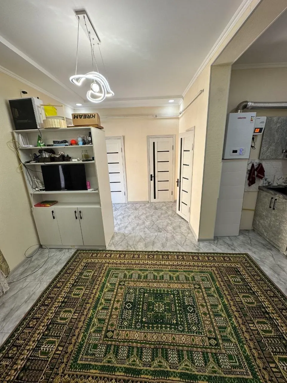 Сотилади 3 хонали квартира, 42 м², 1/1 қават — Миробод тумани