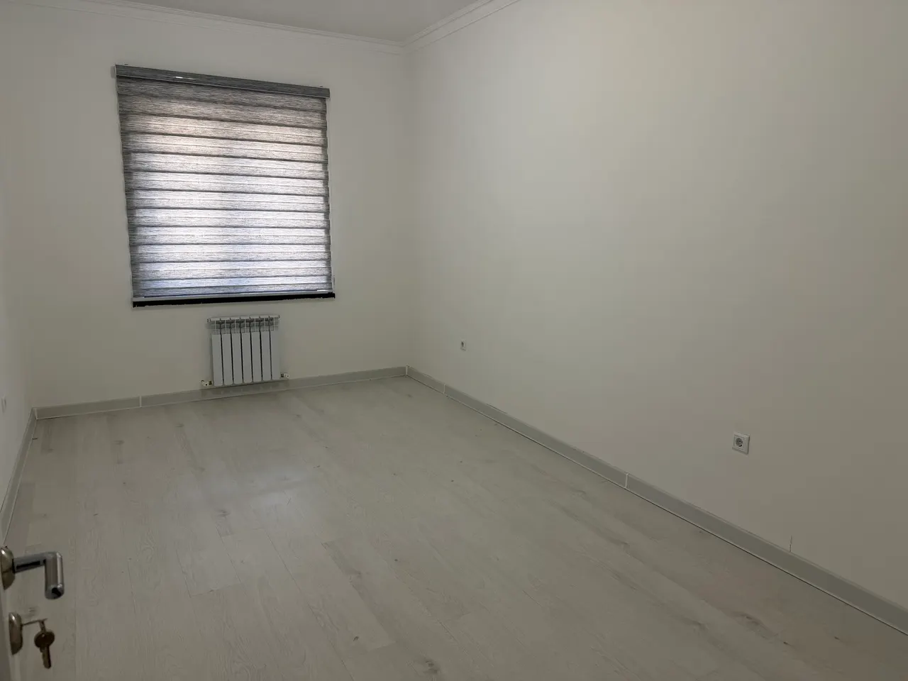 Сдаётся 3-комнатная квартира, 80 м², 13/16 этаж — Яккасарайский район