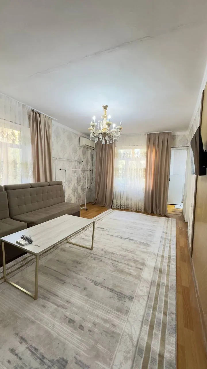 Продаётся 1-комнатная квартира, 38 м², 3/4 этаж — Учтепинский район