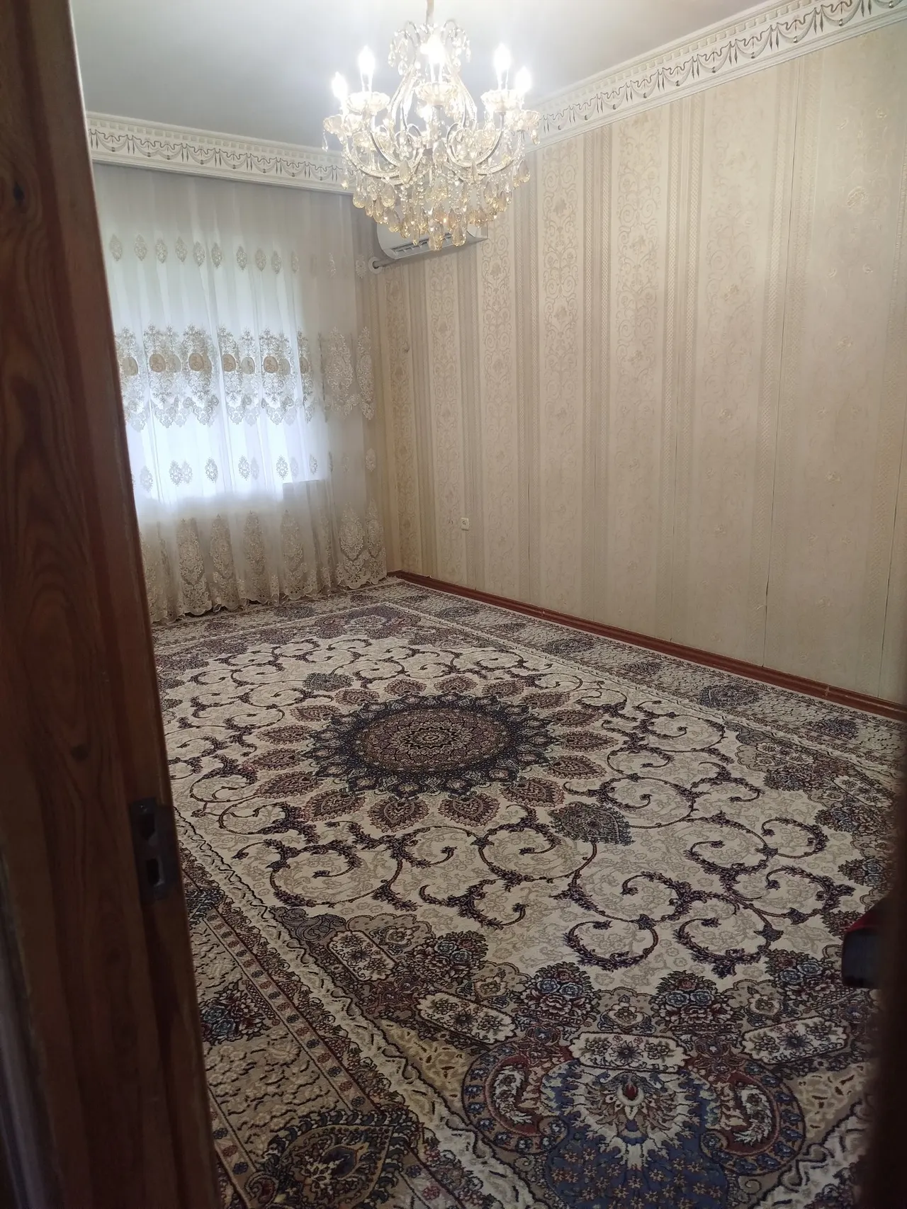 Продаётся 4-комнатная квартира, 84 м², 3/5 этаж — Алмазарский район