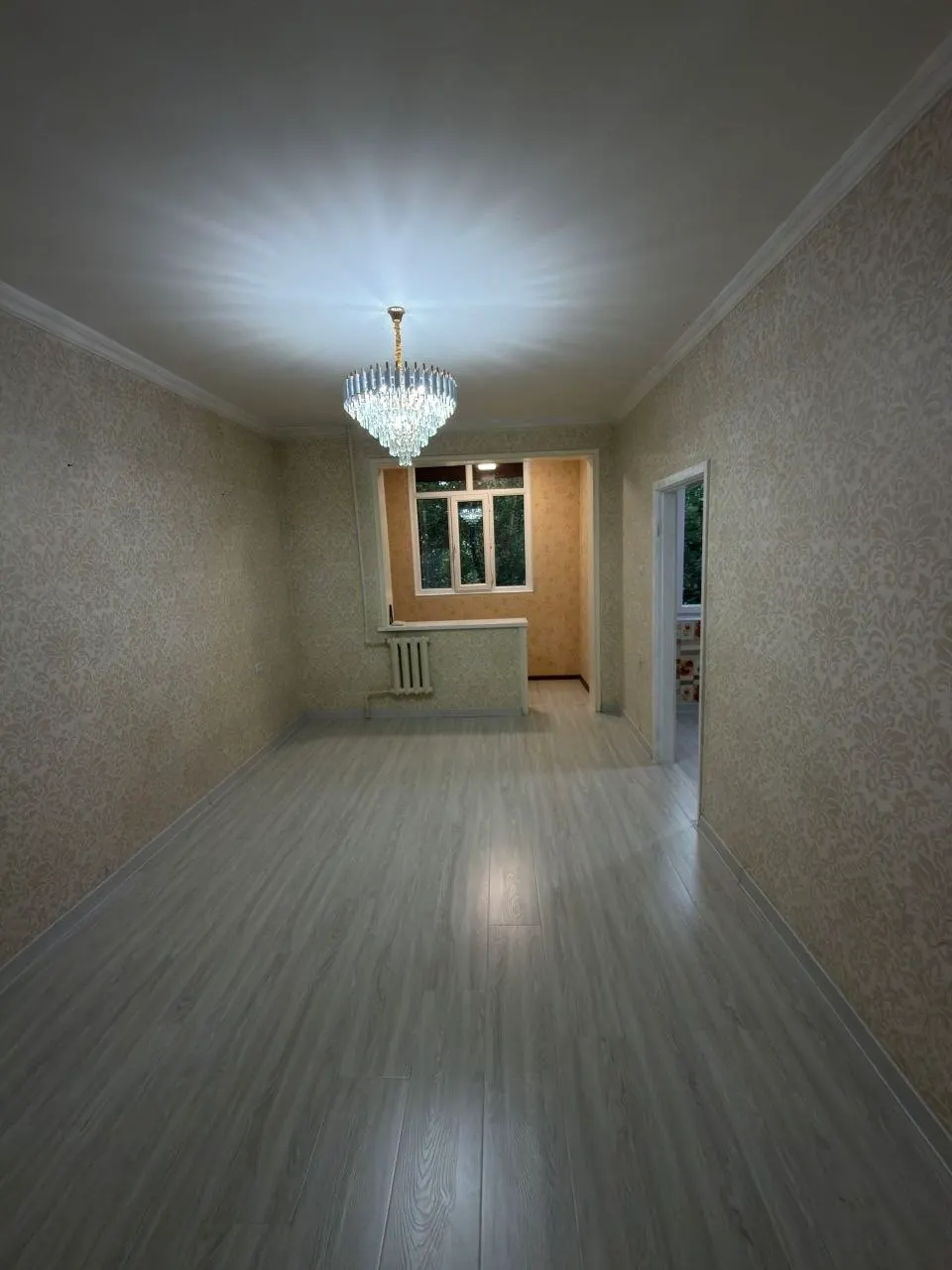 Продаётся 2-комнатная квартира, 48 м², 3/4 этаж — Чиланзарский район
