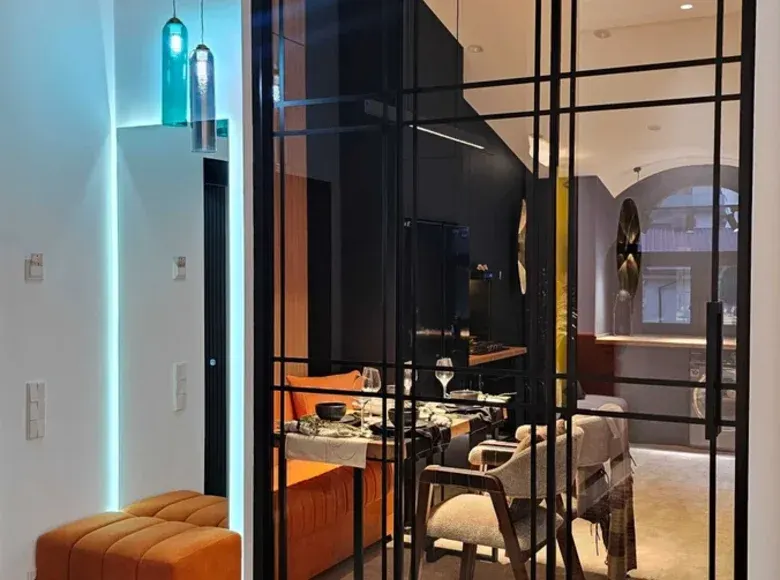 Продаётся 4-комнатная квартира, 100 м², 10/10 этаж — Юнусабадский район