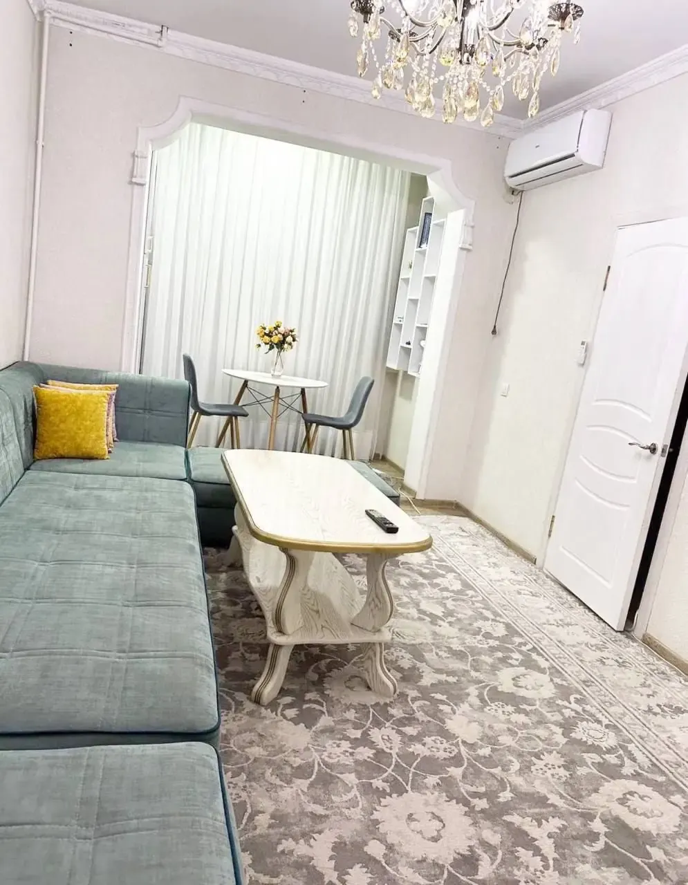 Сдаётся 2-комнатная квартира, 53 м², 3/4 этаж — Учтепинский район