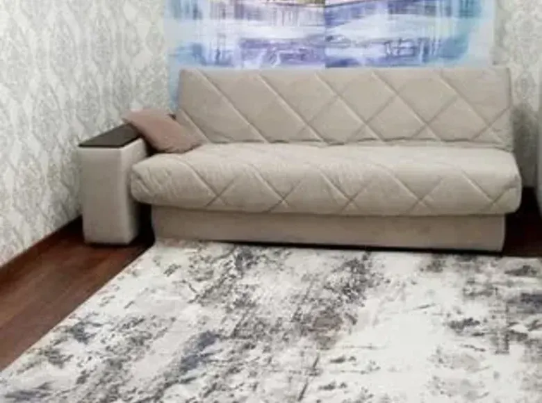 Продаётся 1-комнатная квартира, 40 м², 1/5 этаж — Юнусабадский район