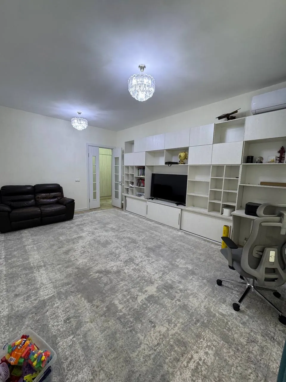 Ижарага берилади 3 хонали квартира, 84 м², 9/18 қават — Олмазор тумани