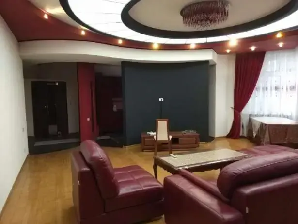 Сотилади 4 хонали квартира, 150 м², 4/8 қават — Миробод тумани