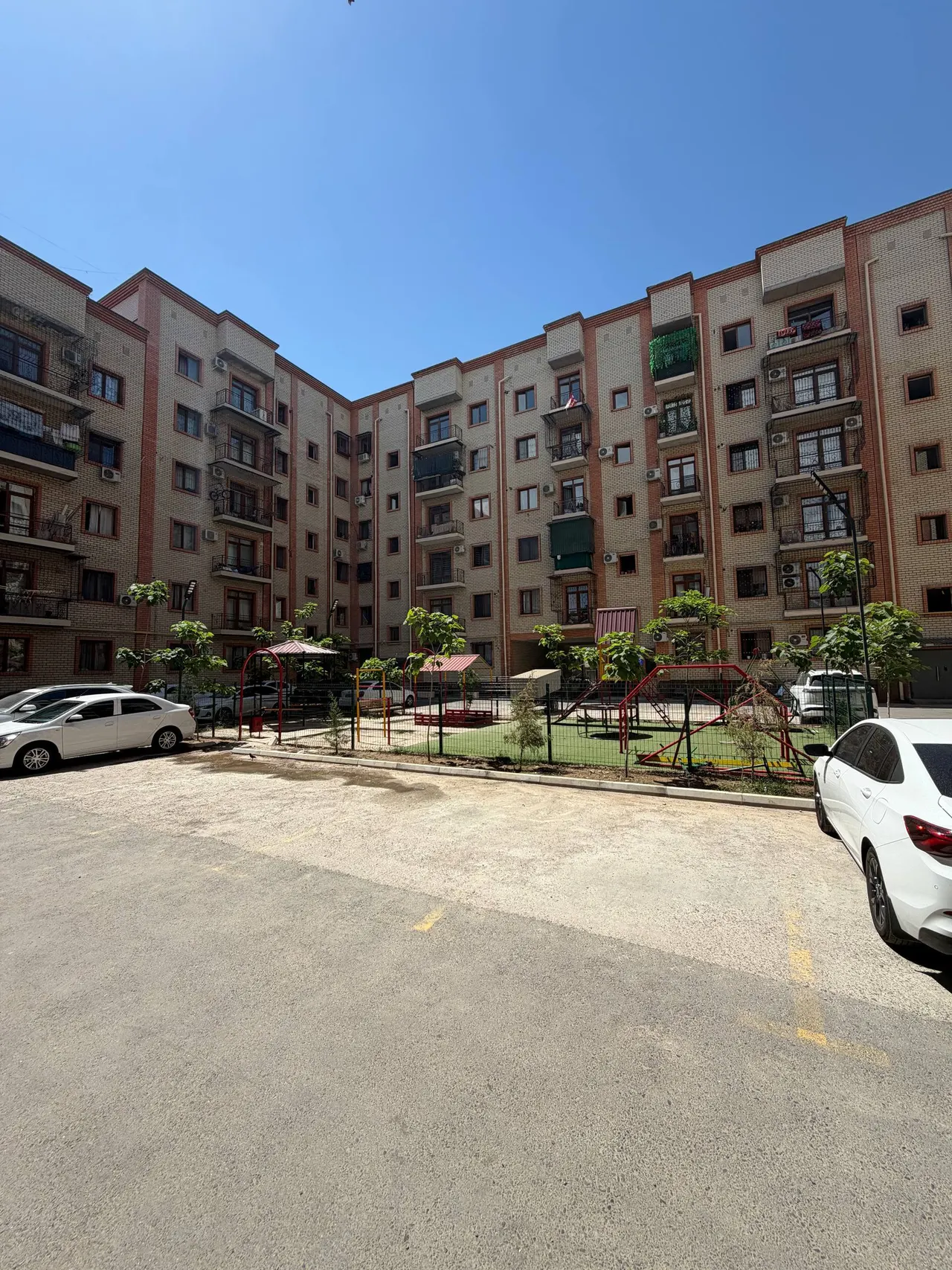 Сдаётся 2-комнатная квартира, 50 м², 2/5 этаж — Яшнабадский район