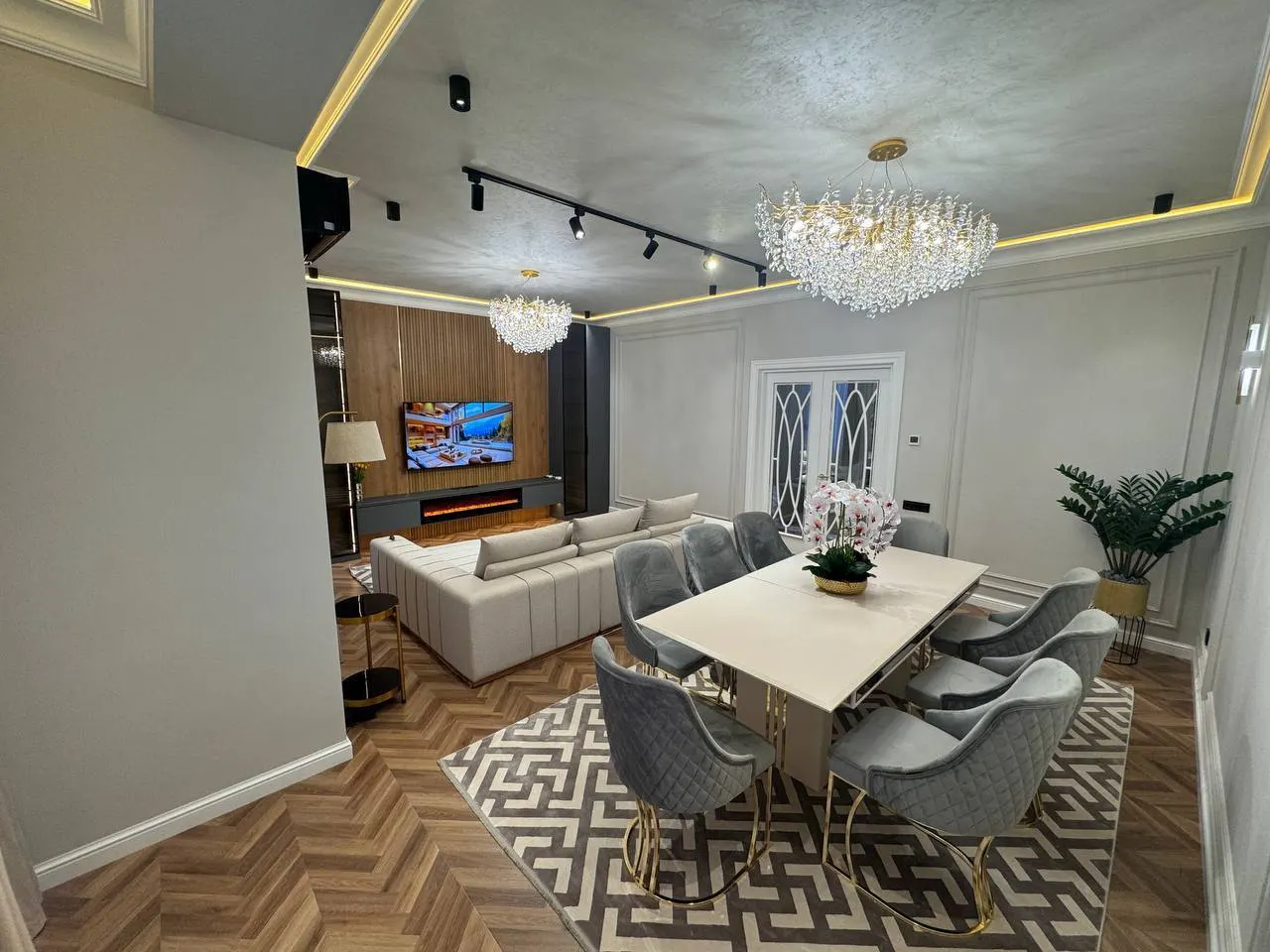 Ижарага берилади 5 хонали квартира, 150 м², 8/9 қават — Яккасарой тумани