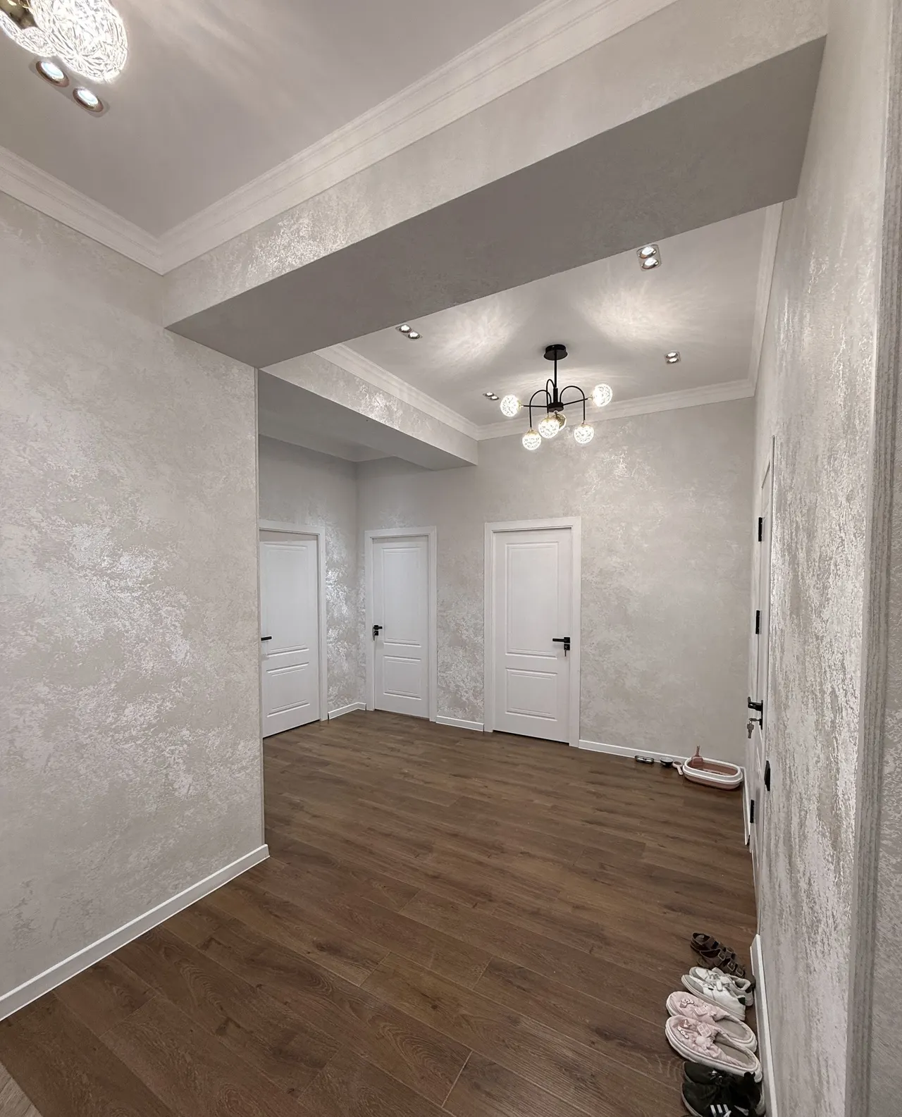 Продаётся 3-комнатная квартира, 67 м², 5/8 этаж — Зангиатинский район