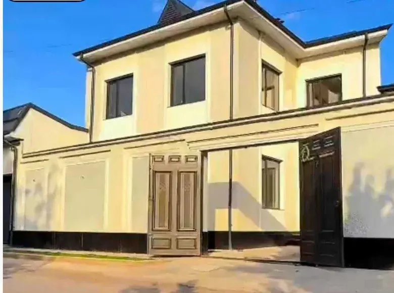 Sotiladi 5 xonali hovli uy, 1.9 sotix, 300 m² — Sergeli tumani