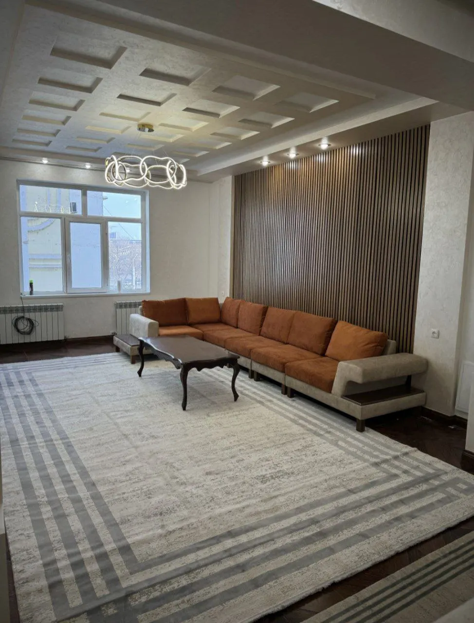 Ижарага берилади 2 хонали квартира, 90 м², 4/9 қават — Миробод тумани