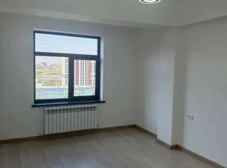 Продаётся 2-комнатная квартира, 76 м², 10/10 этаж — Юнусабадский район