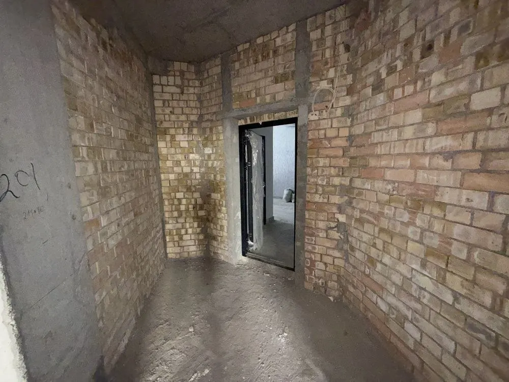 Сотилади 2 хонали квартира, 63 м², 4/9 қават — Янгиҳаёт тумани
