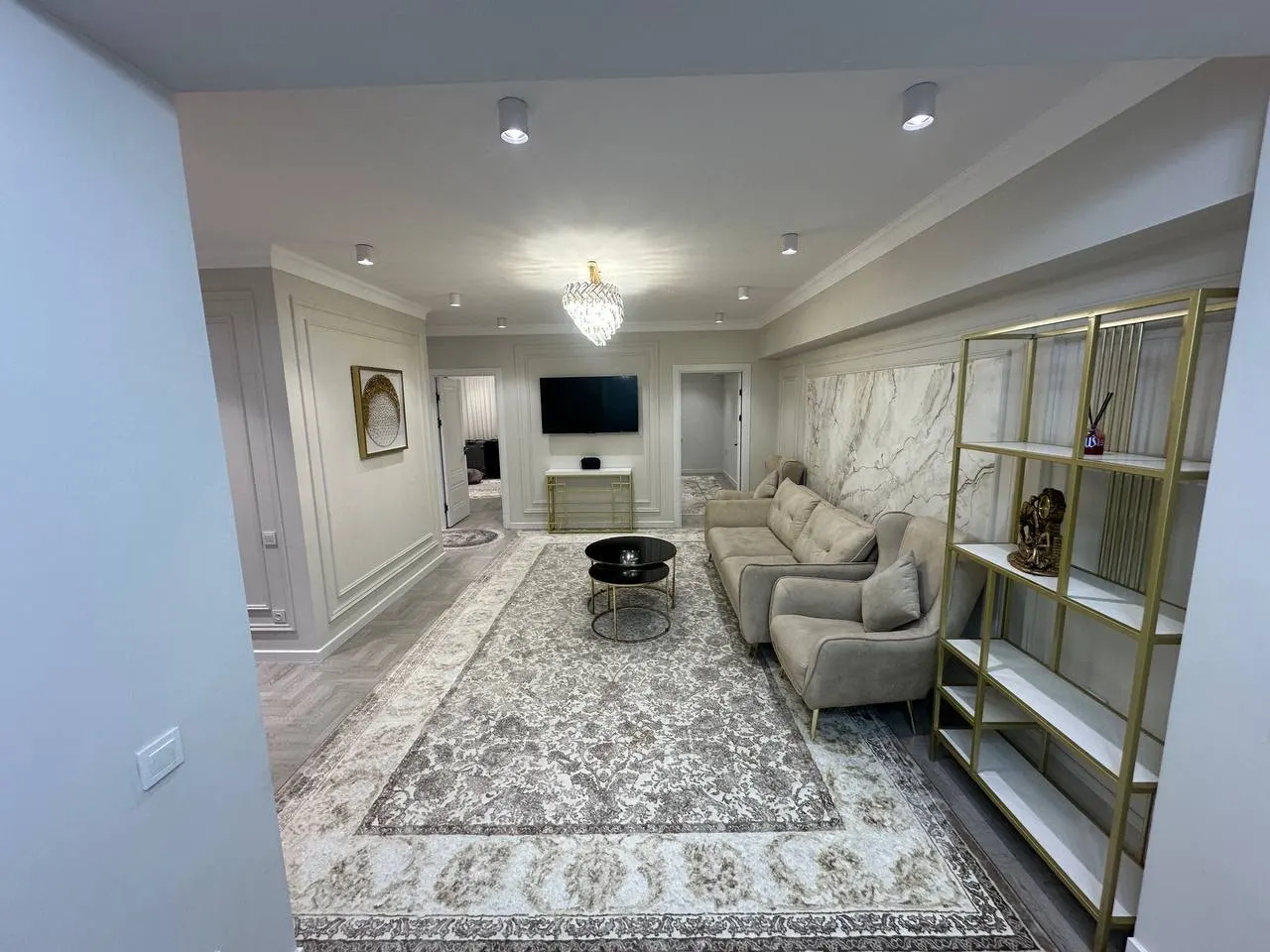 Сотилади 3 хонали квартира, 70 м², 1/4 қават — Юнусобод тумани