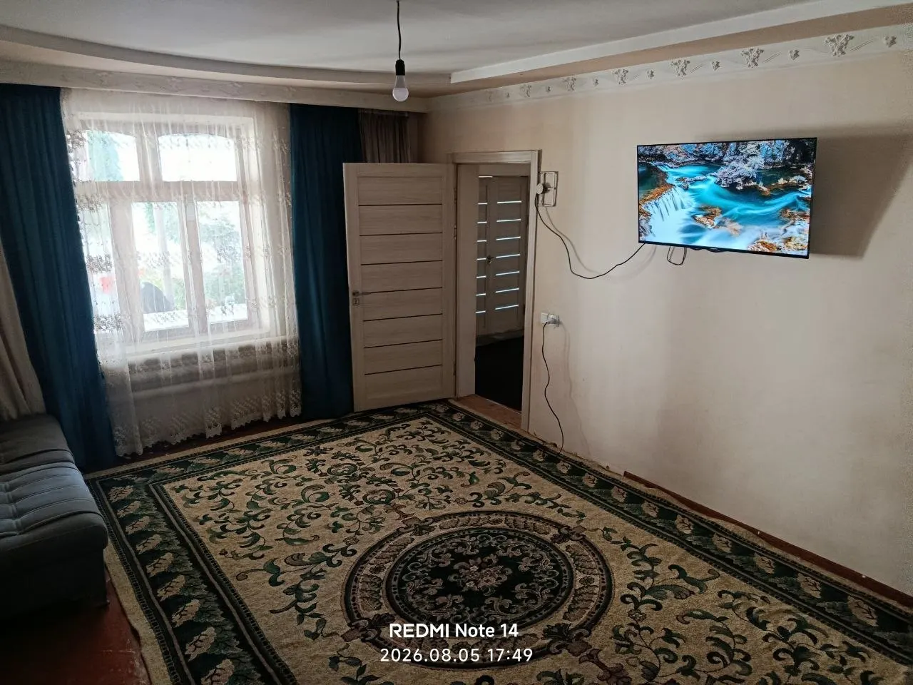 Sotiladi 3 xonali hovli uy, 2.7 sotix — Toshkent tumani