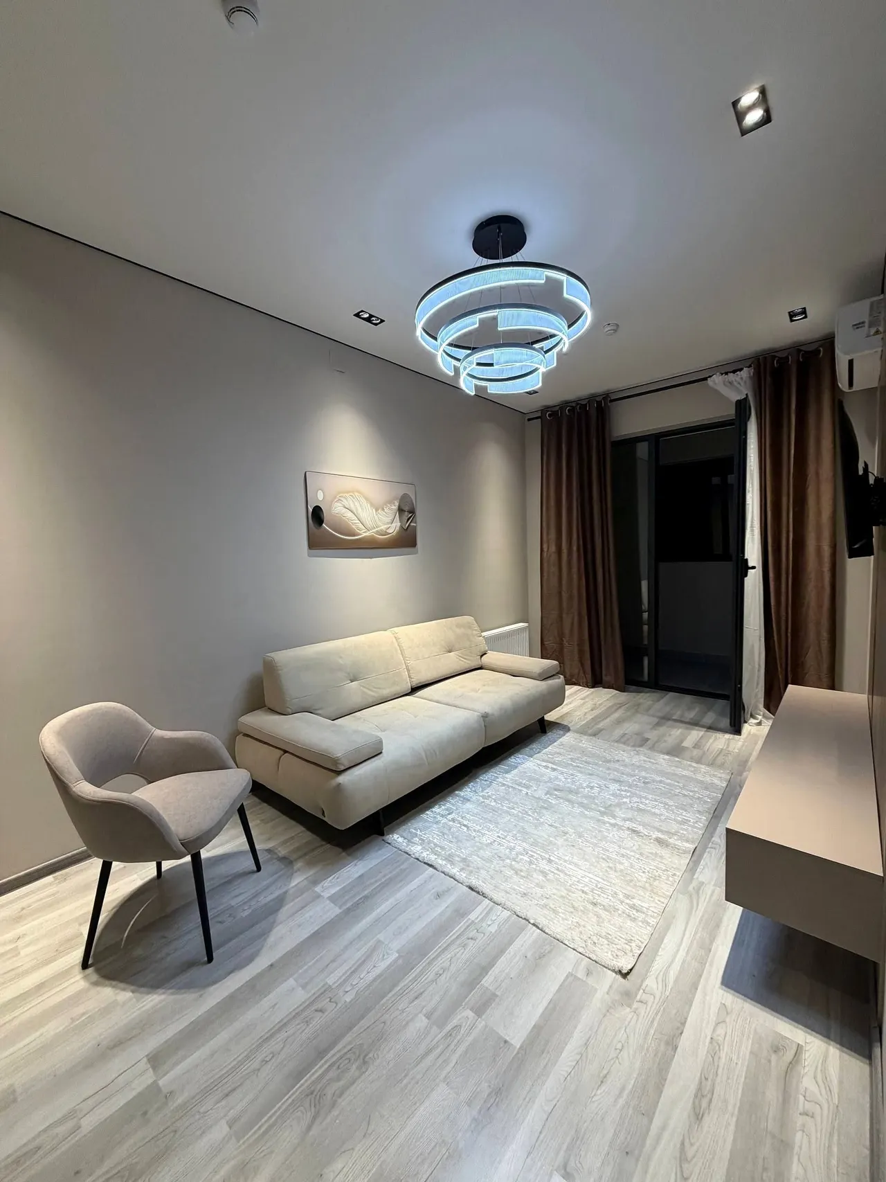 Продаётся 2-комнатная квартира, 52 м², 16/16 этаж — Мирабадский район