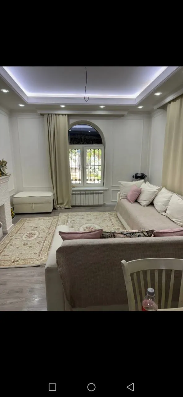 Сотилади 3 хонали квартира, 84 м², 1/5 қават — Олмазор тумани