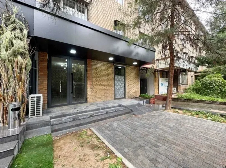 Ijaraga beriladi tijorat binosi, 90 m² — Mirzo Ulugʻbek tumani
