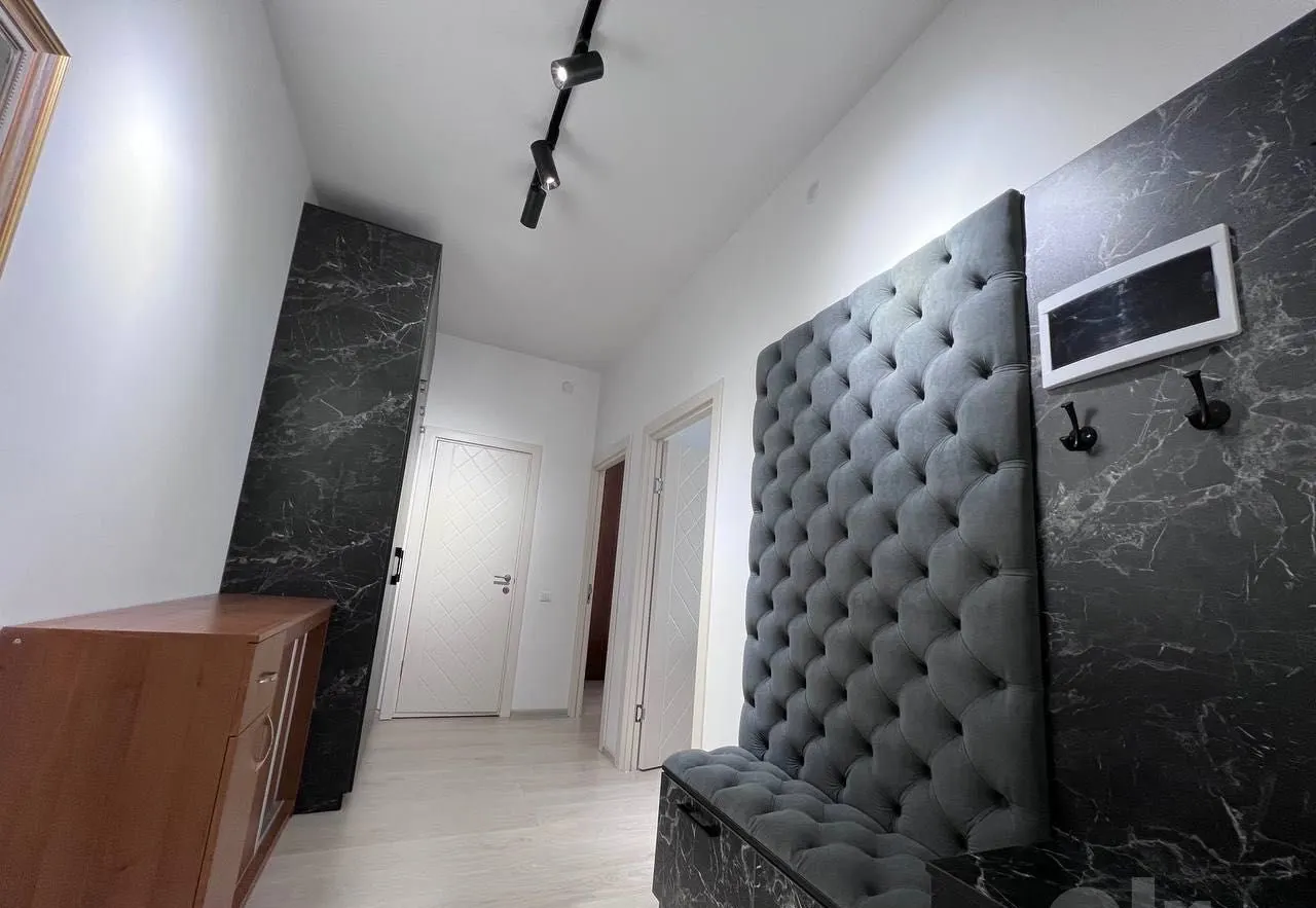 Продаётся 1-комнатная квартира, 40 м², 7/9 этаж — Яшнабадский район