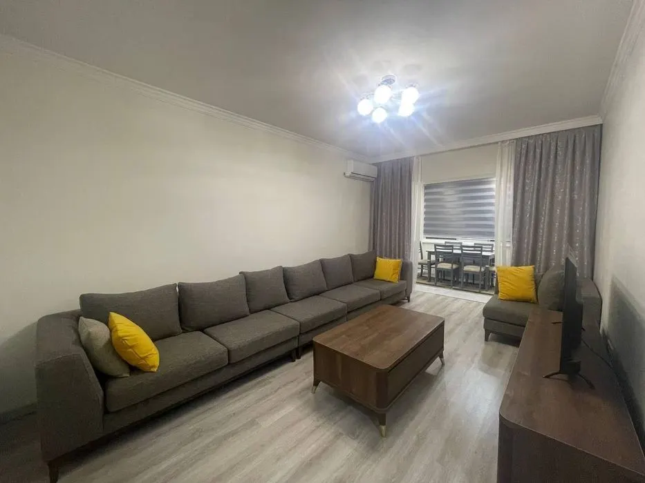 Сдаётся 3-комнатная квартира, 62 м², 3/5 этаж — Мирабадский район