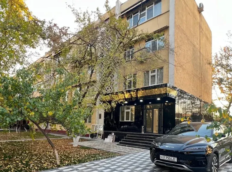 Ижарага берилади тижорат биноси, 90 м² — Юнусобод тумани