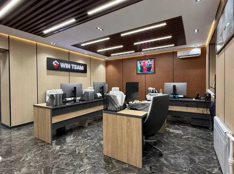 Sotiladi tijorat binosi, 100 m² — Yakkasaroy tumani