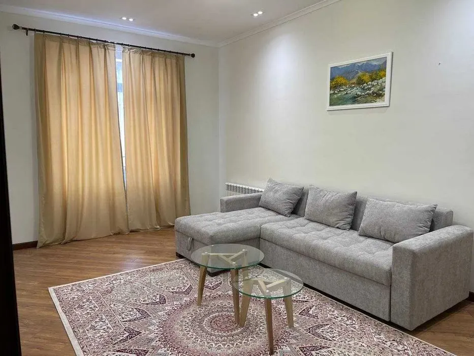 Сдаётся 3-комнатная квартира, 71 м², 3/5 этаж — Яшнабадский район