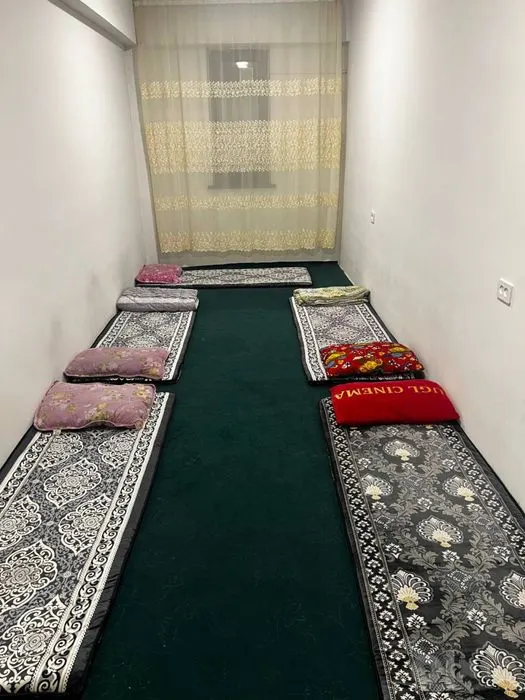 Ижарага берилади 6 хонали квартира, 100 м², 1/1 қават — Яшнобод тумани